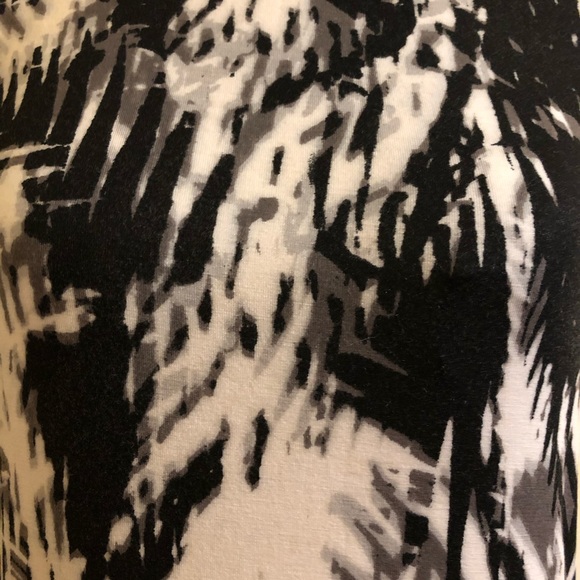 Apt. 9 Soft Abstract Print Black White Grey Dress - Picture 11 of 11